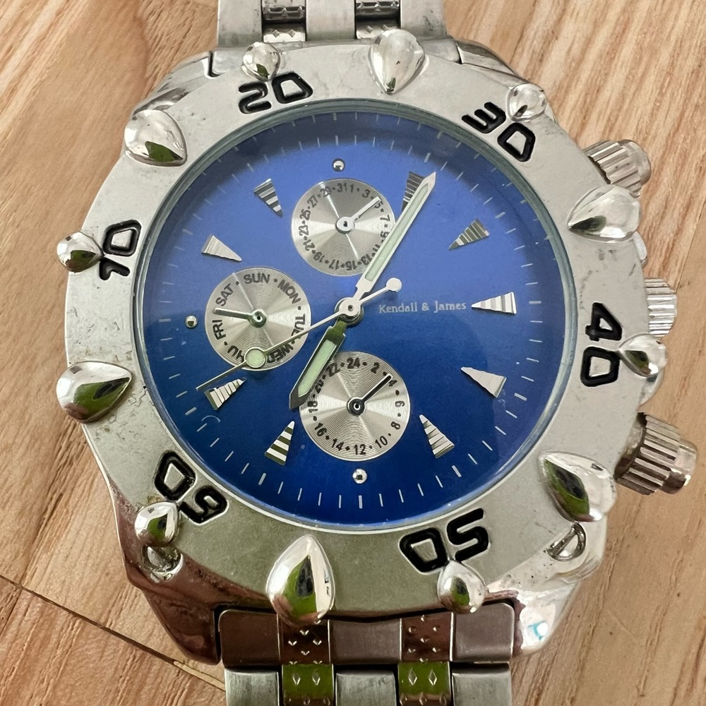 Kendall and James blue dial steel sport watch NEW BATTERY